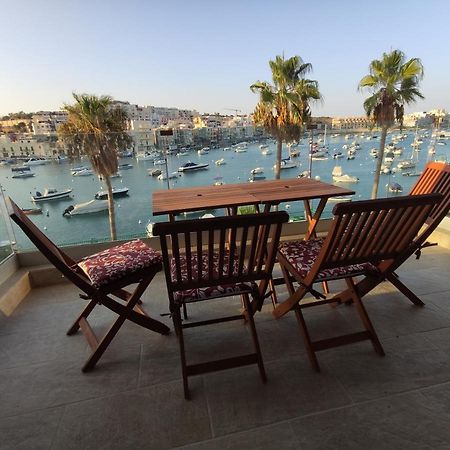 Aquamarine Sea Front Apartments - Second Floor Марсаскала Екстериор снимка