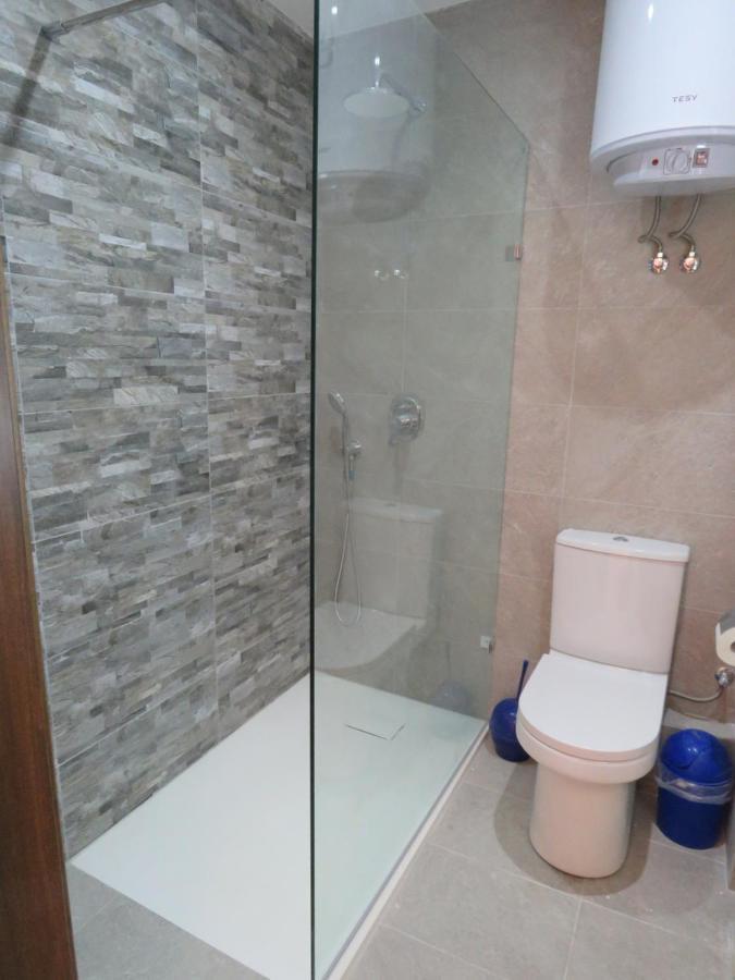 Aquamarine Sea Front Apartments - Second Floor Марсаскала Екстериор снимка